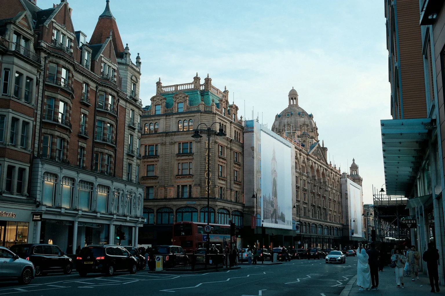 The Knightsbridge streetscape at dusk