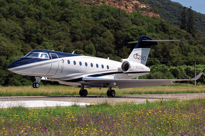 private jet destinations 2026 st tropez